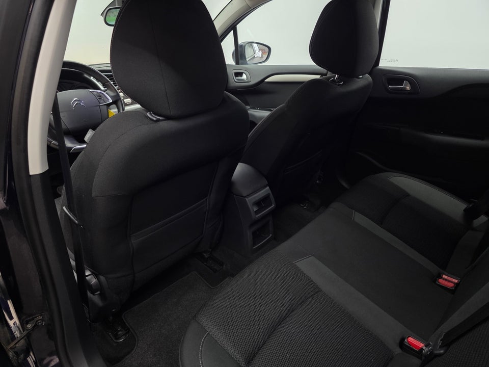 Citroën C4 1,6 BlueHDi 120 Challenge EAT6 5d