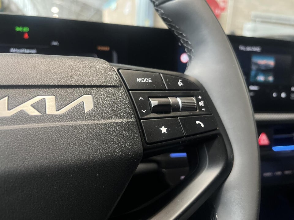 Kia EV6 84 Long Range Upgrade 5d