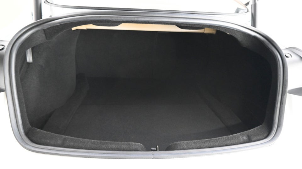 Tesla Model 3 RWD 4d