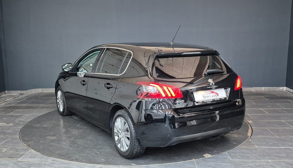 Peugeot 308 1,2 PureTech 130 Prestige EAT8 5d