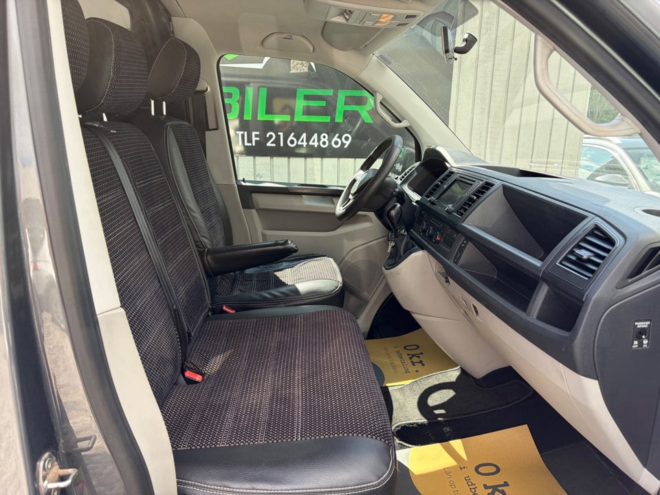 VW Transporter 2,0 TDi 204 Kassevogn DSG 4Motion kort