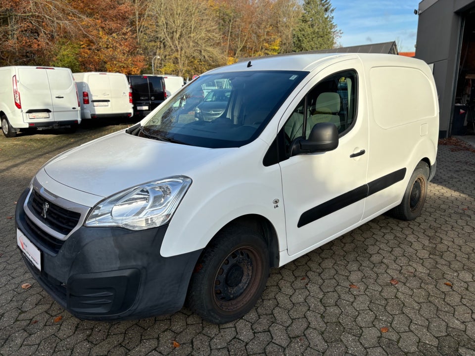 Peugeot Partner 1,6 BlueHDi 100 L1 Flex Van 5d