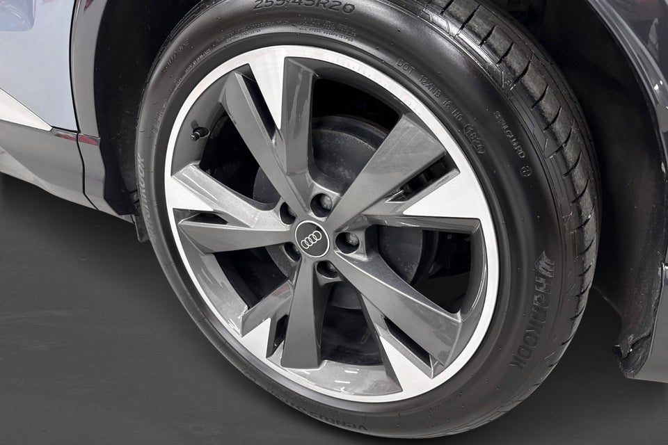 Audi Q4 e-tron 45 S-line Edition 5d