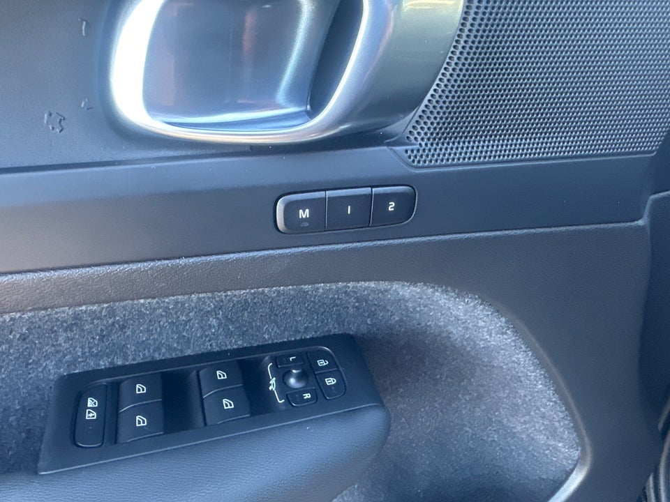 Volvo XC40 P6 ReCharge Plus 5d