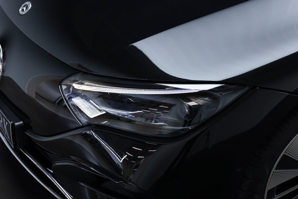 Mercedes EQE350 AMG Line 4d