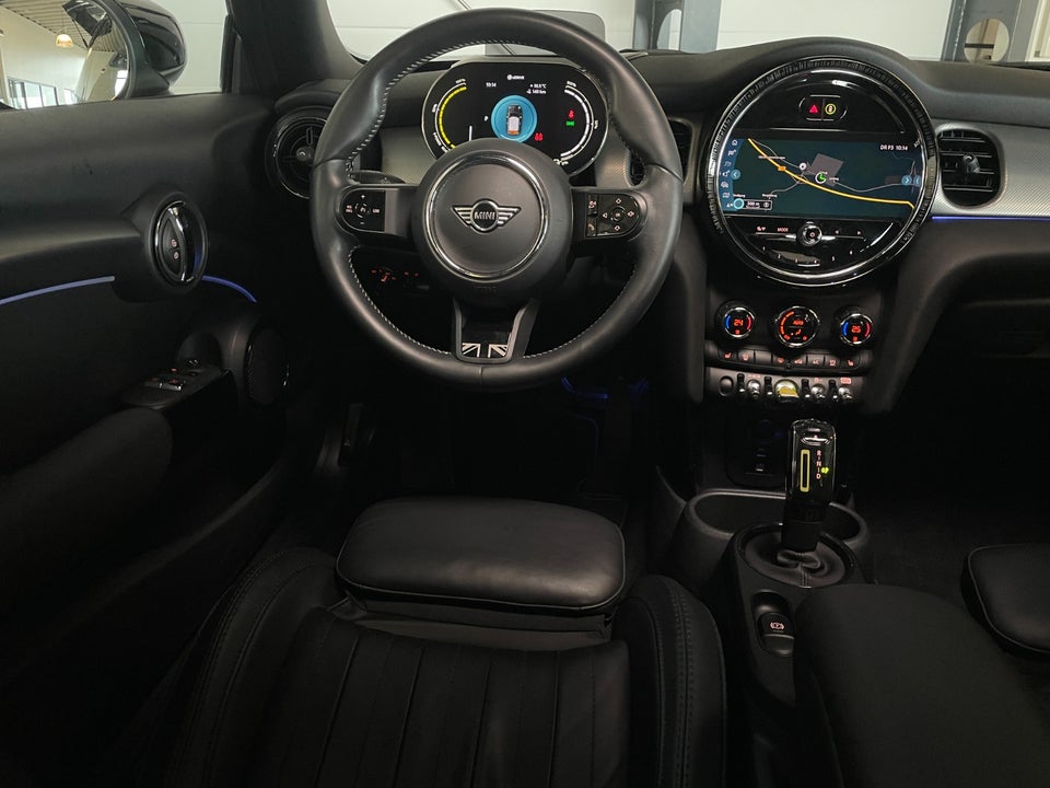 MINI Cooper SE Yours Trim 3d