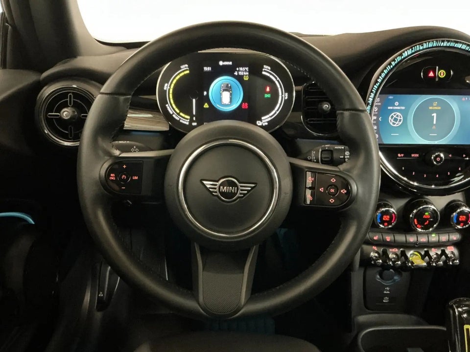 MINI Cooper SE Camden Edition 3d