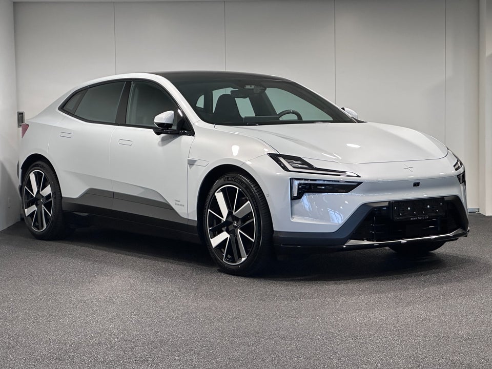 Polestar 4 Long Range AWD 5d