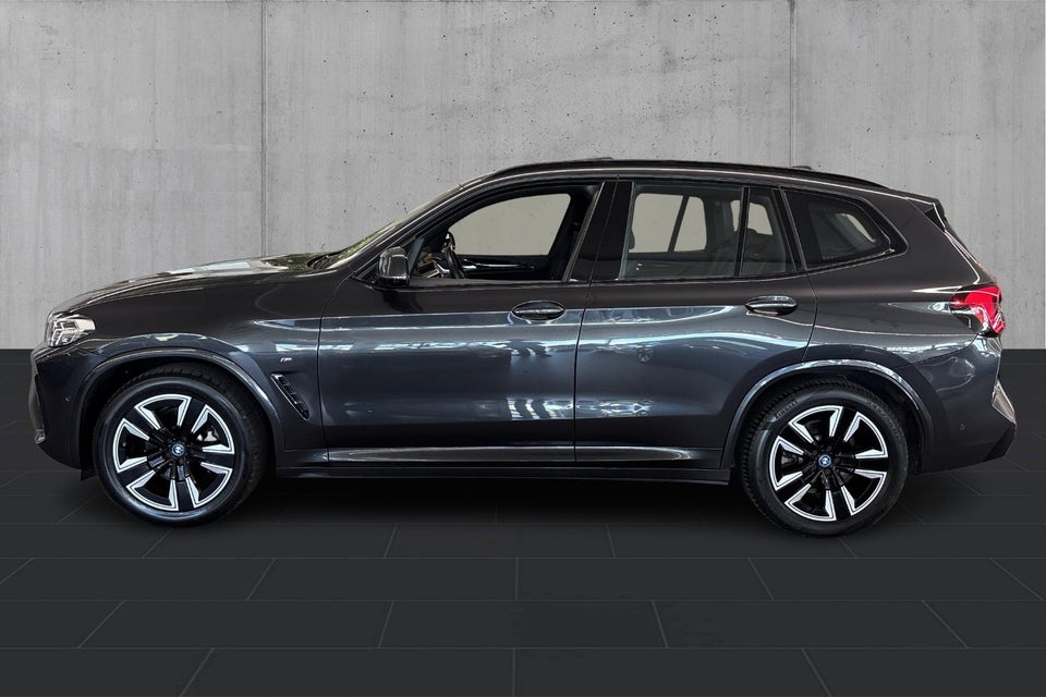 BMW iX3 Charged M-Sport 5d