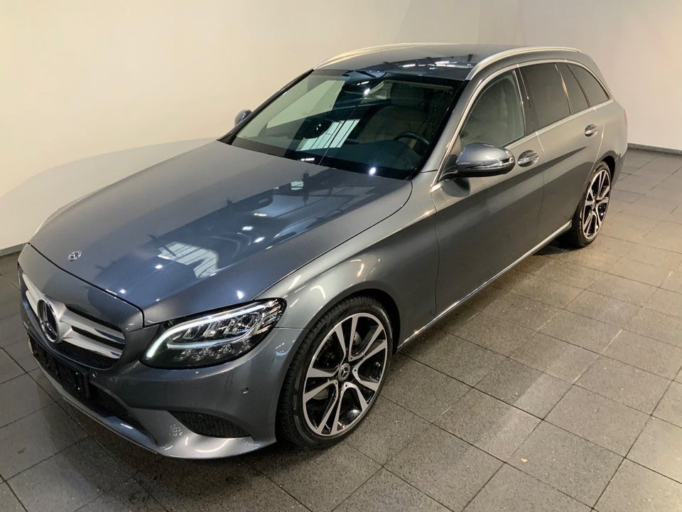 Mercedes C220 d 2,0 Avantgarde stc. aut. 5d