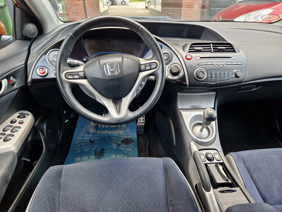 Honda Civic 1,8 Comfort 5d