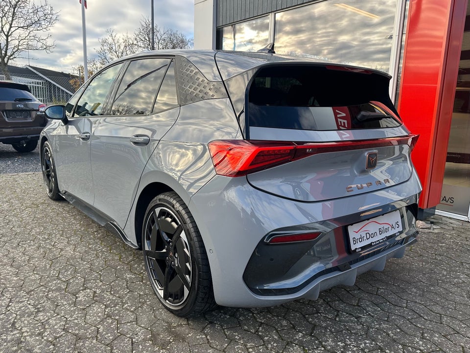 Cupra Born 77 Pasión 5d