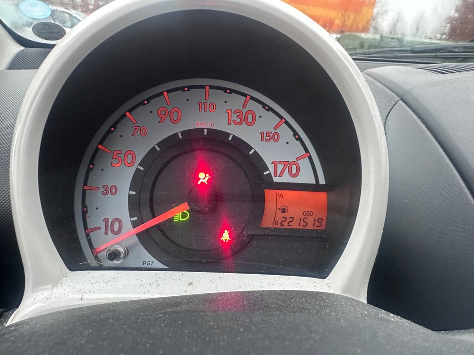 Peugeot 107 1,0 Active 5d