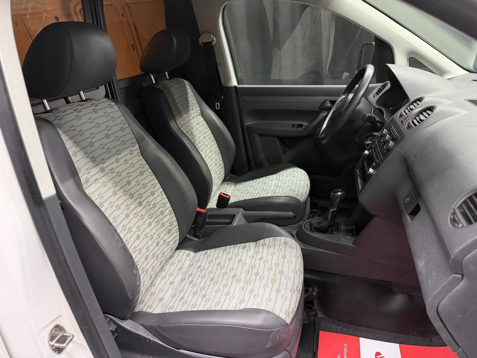 VW Caddy 1,6 TDi 102 BMT Van 4d