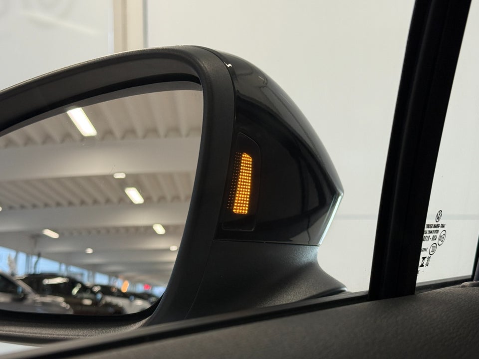 VW ID.7 77 Style Tourer 5d