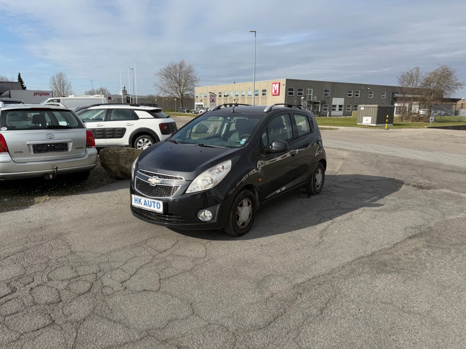 Chevrolet Spark 1,0 LS 5d