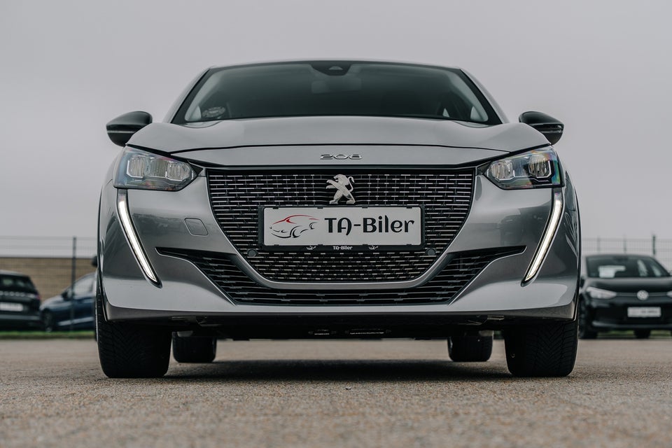 Peugeot e-208 50 Active 5d