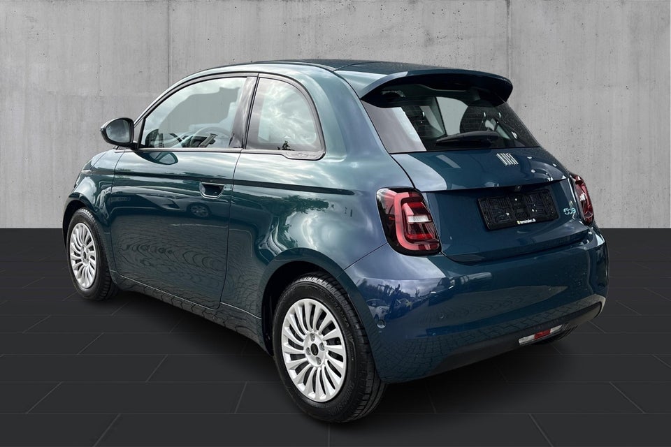 Fiat 500e 42 Icon 3d