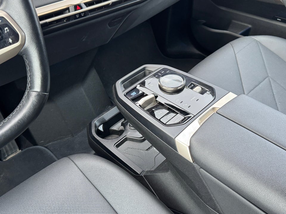 BMW iX xDrive40 5d