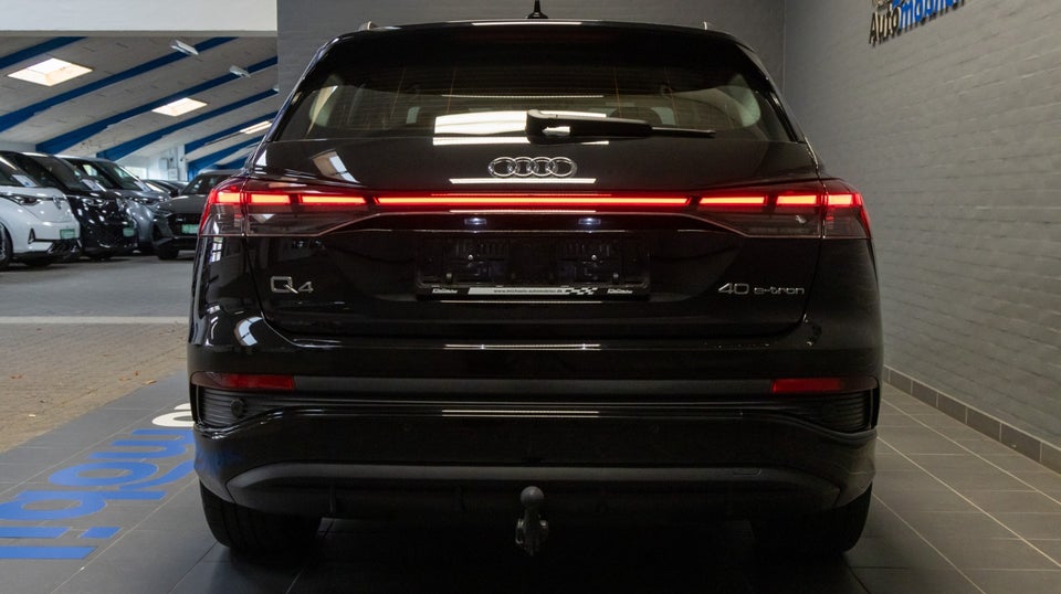 Audi Q4 e-tron 40 S-line 5d
