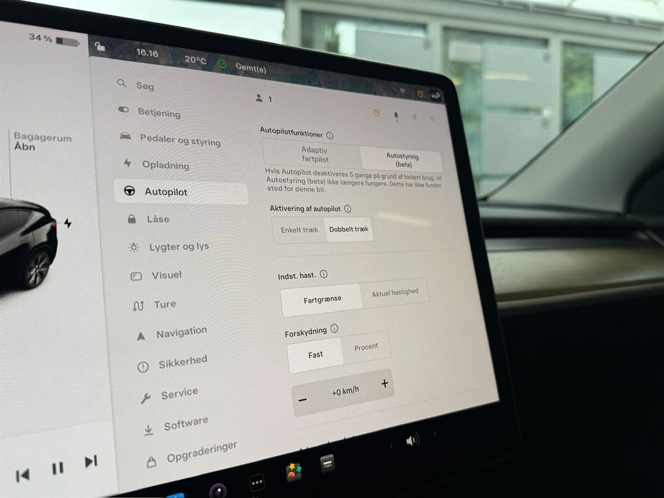 Tesla Model Y RWD 5d