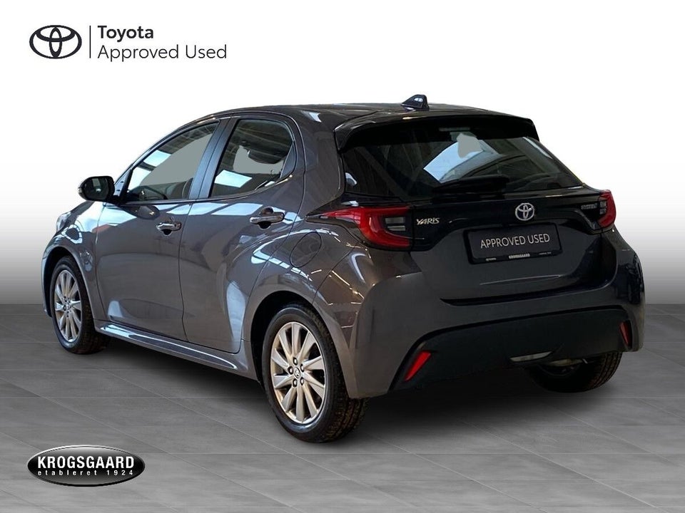 Toyota Yaris 1,5 Hybrid Active Tech e-CVT 5d