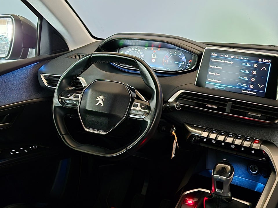 Peugeot 5008 1,2 e-THP 130 Allure 7prs 5d