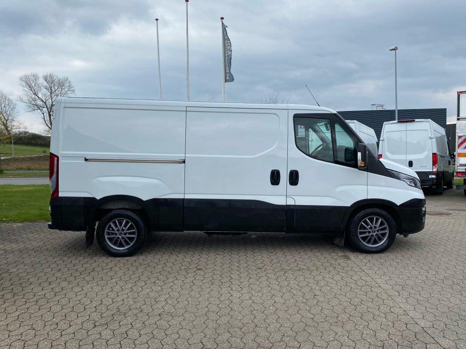 Iveco Daily 3,0 35S18 9m³ Van AG8