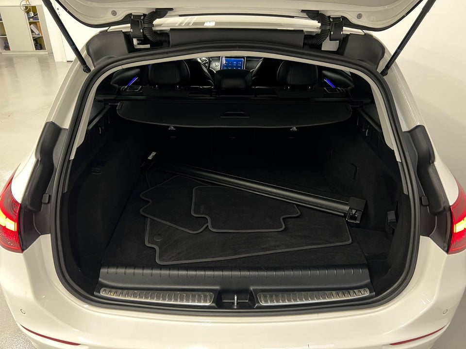 Mercedes C300 e 2,0 Advantage stc. aut. 5d