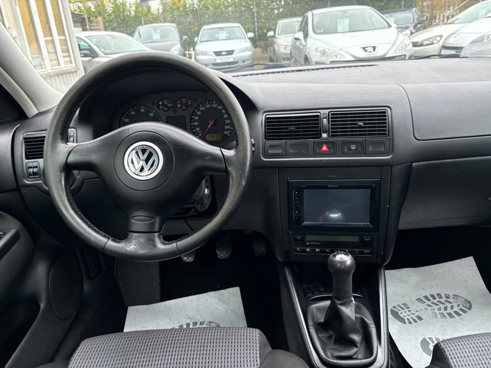 VW Golf IV 2,0 Comfortline 5d