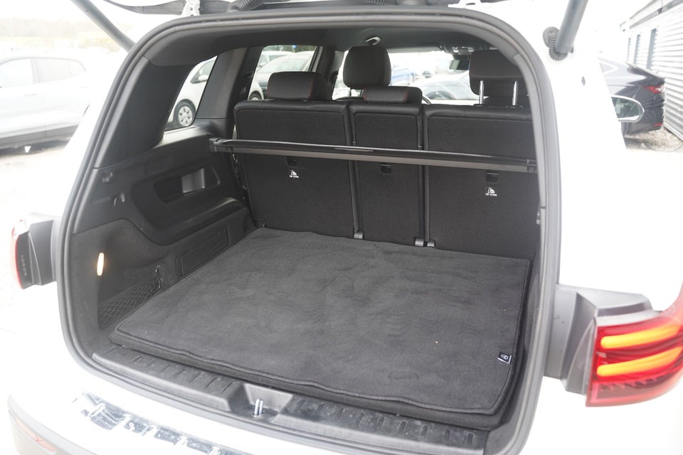 Mercedes EQB250+ AMG Line 5d