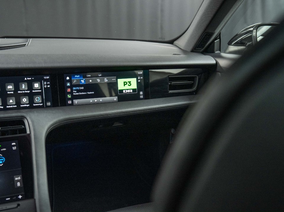 Porsche Taycan 4S Performance+ 4d