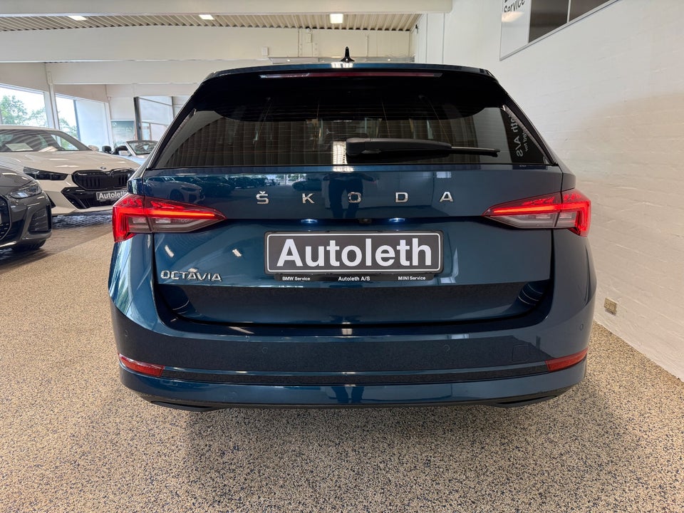 Skoda Octavia 2,0 TDi 150 Style Combi DSG 5d