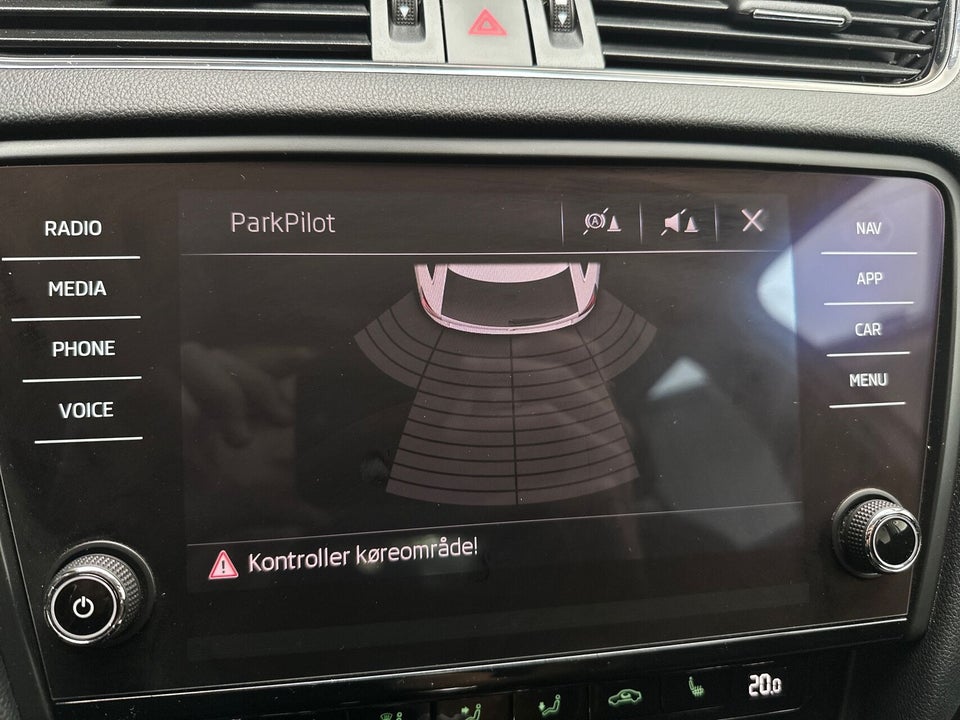 Skoda Octavia 2,0 TDi 150 Business Line+ Dynamic Combi DSG 5d