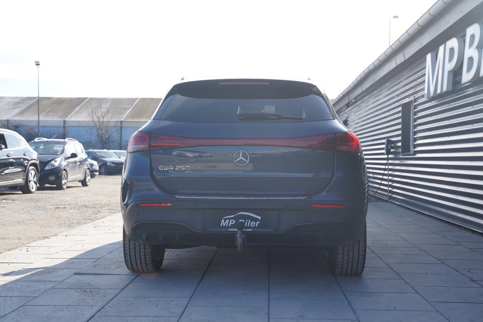 Mercedes EQA250 AMG Line 5d