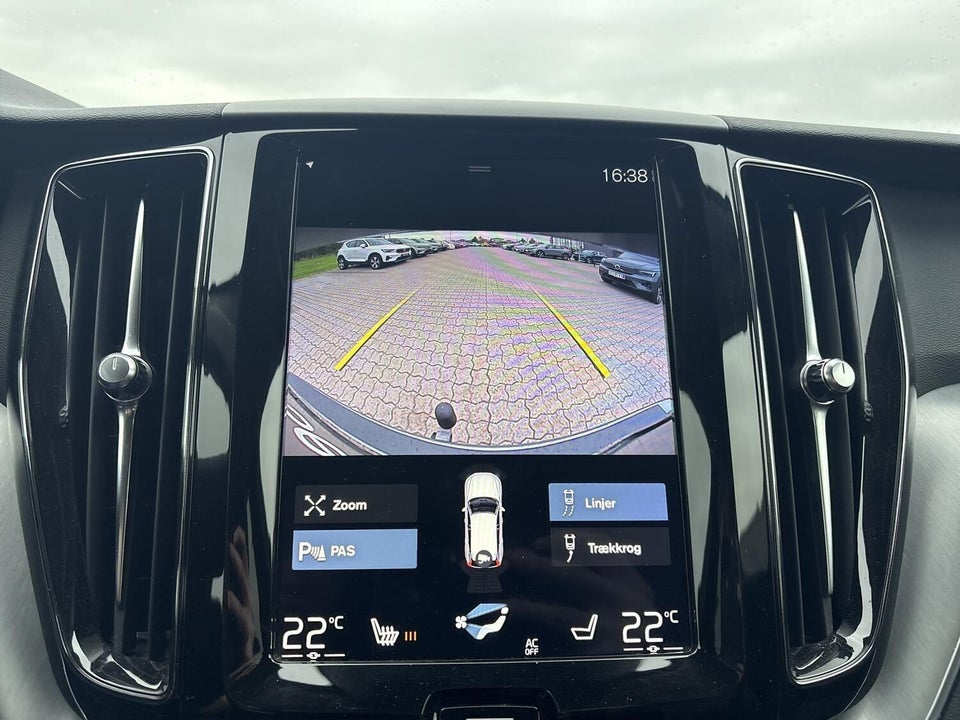 Volvo XC60 2,0 T4 190 Momentum aut. 5d