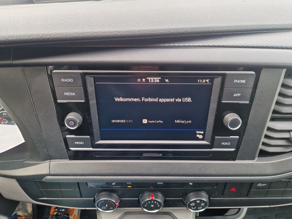 VW Transporter 2,0 TDi 150 Kassevogn DSG lang