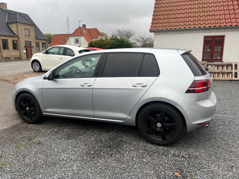 VW Golf VII 1,4 TSi 122 Comfortline BMT 5d