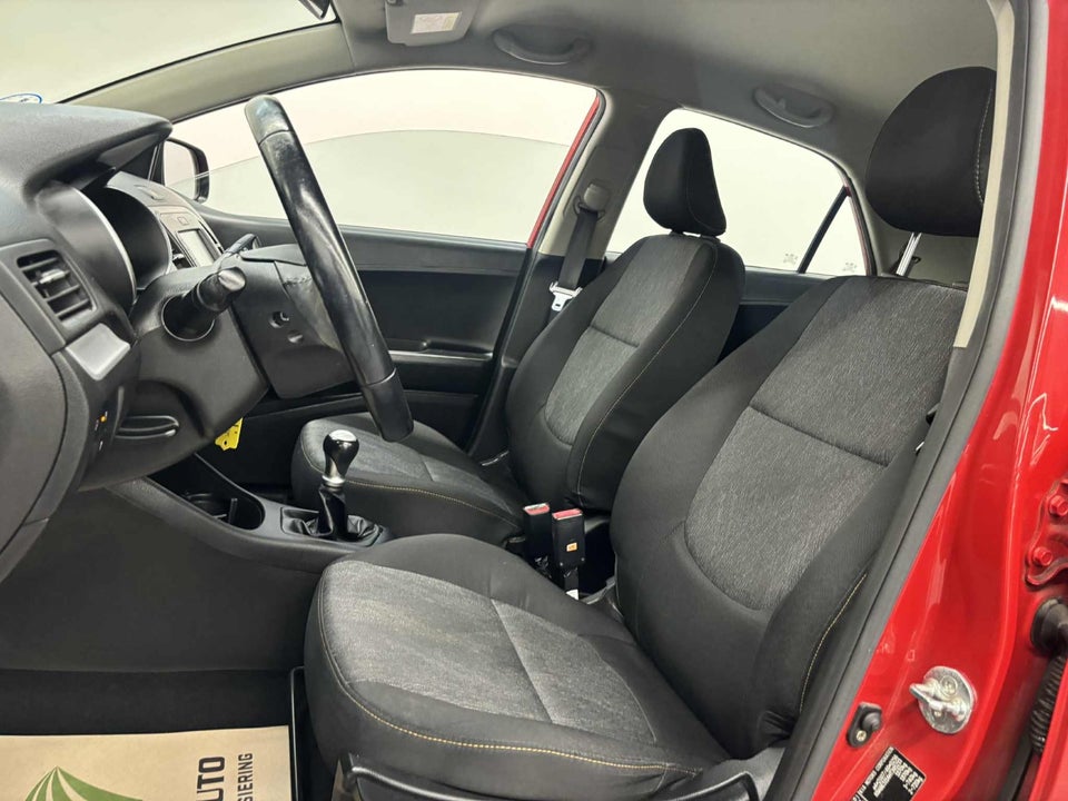 Kia Picanto 1,0 Attraction 5d