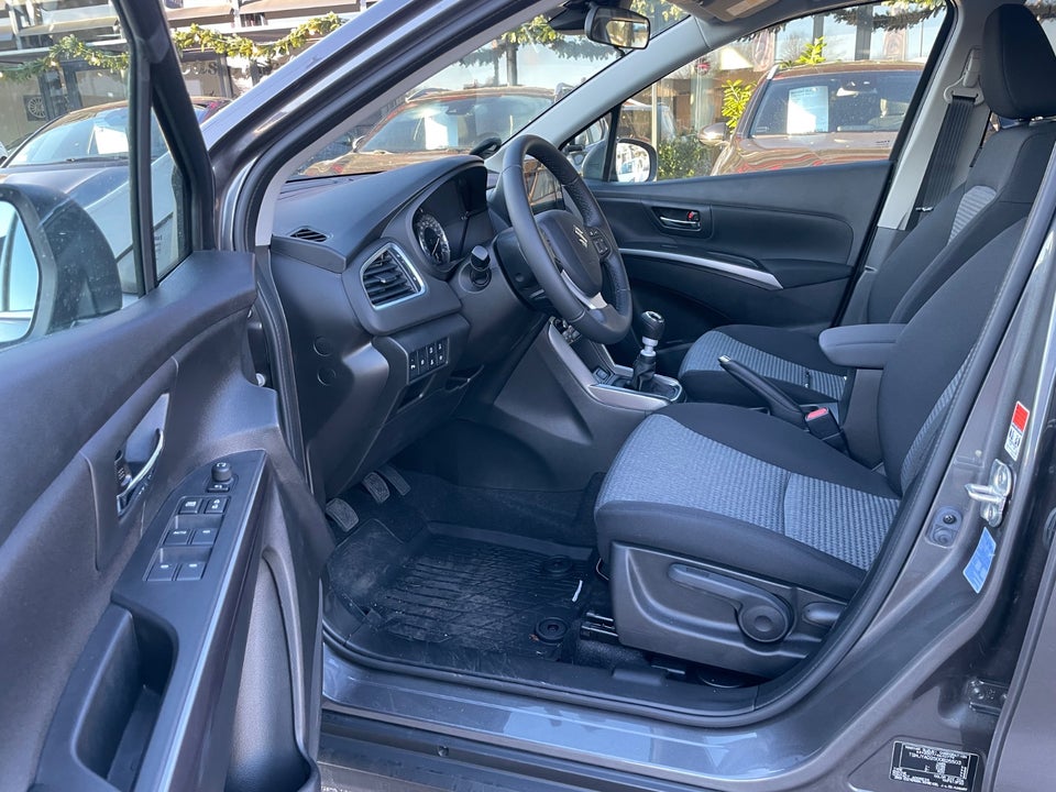 Suzuki S-Cross 1,4 mHybrid Active 5d