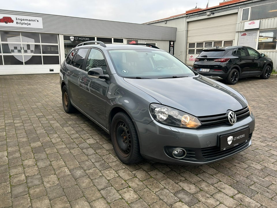 VW Golf VI 1,6 TDi 105 Match Variant DSG BMT 5d