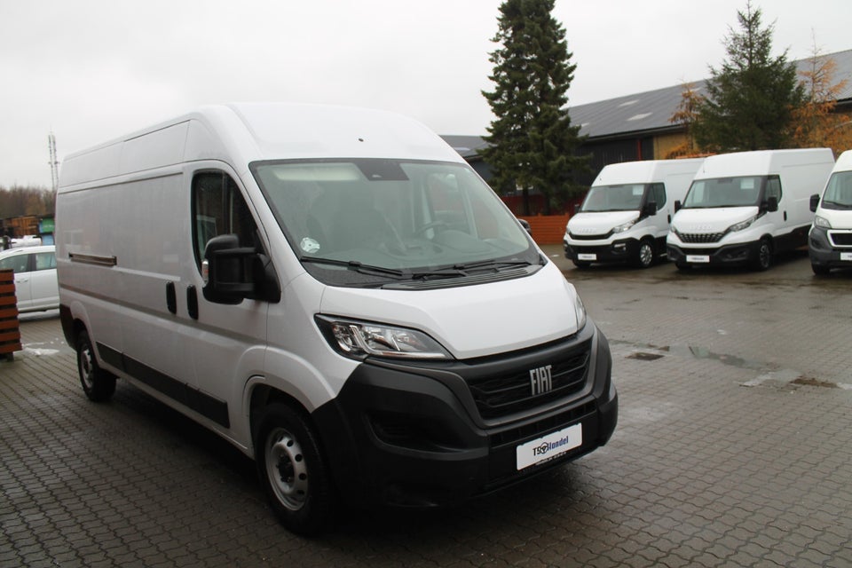 Fiat Ducato 35 2,2 MJT 140 Kassevogn L3H2 Pro+ aut.