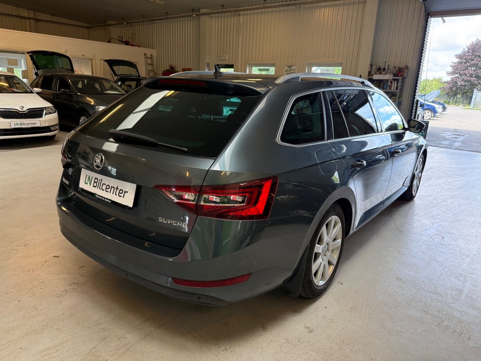 Skoda Superb 1,4 TSi 150 Style Combi DSG 5d