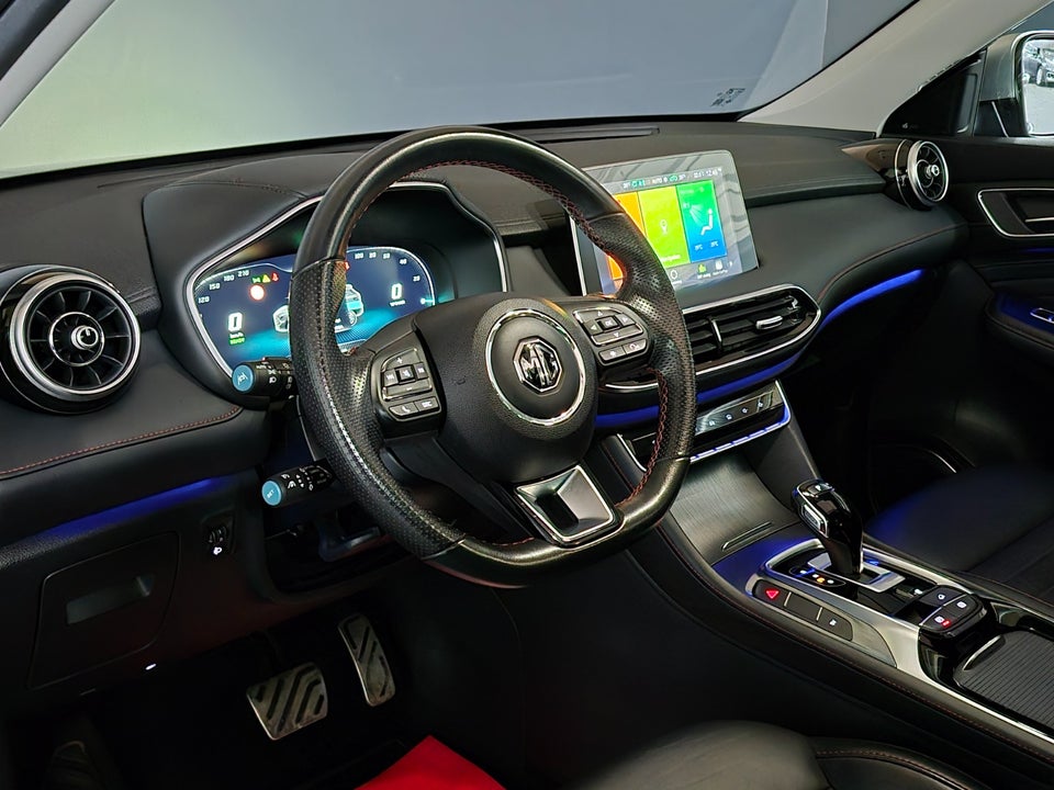 MG EHS 1,5 PHEV Luxury 5d