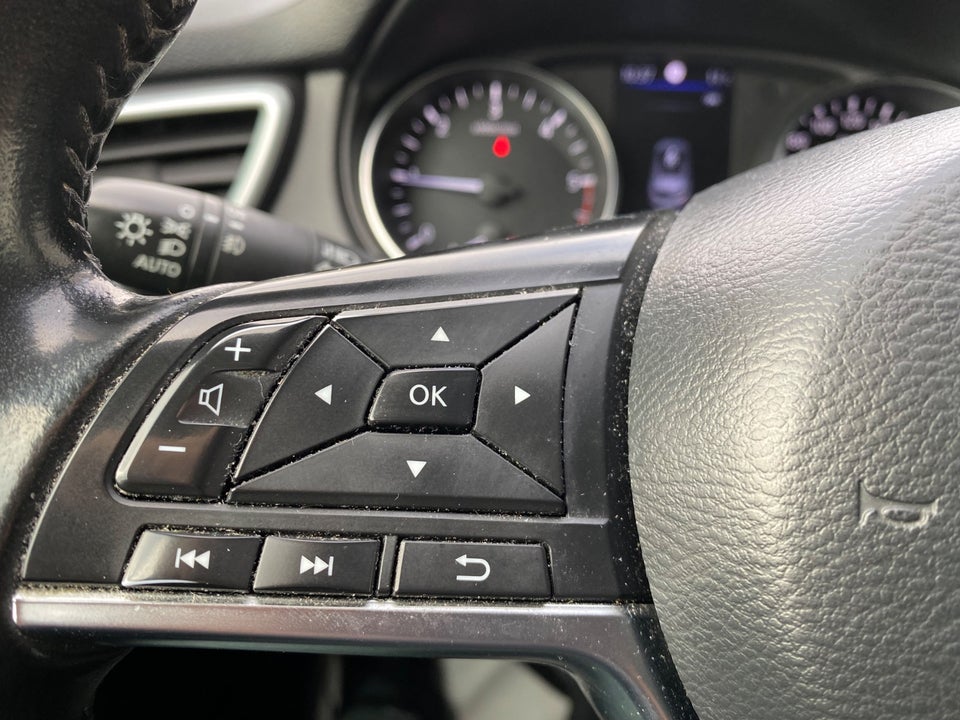 Nissan Qashqai 1,5 dCi 115 Tekna DCT Van 5d