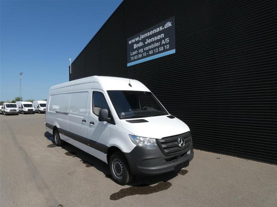 Mercedes Sprinter 317 2,0 CDi A4 Kassevogn aut. RWD