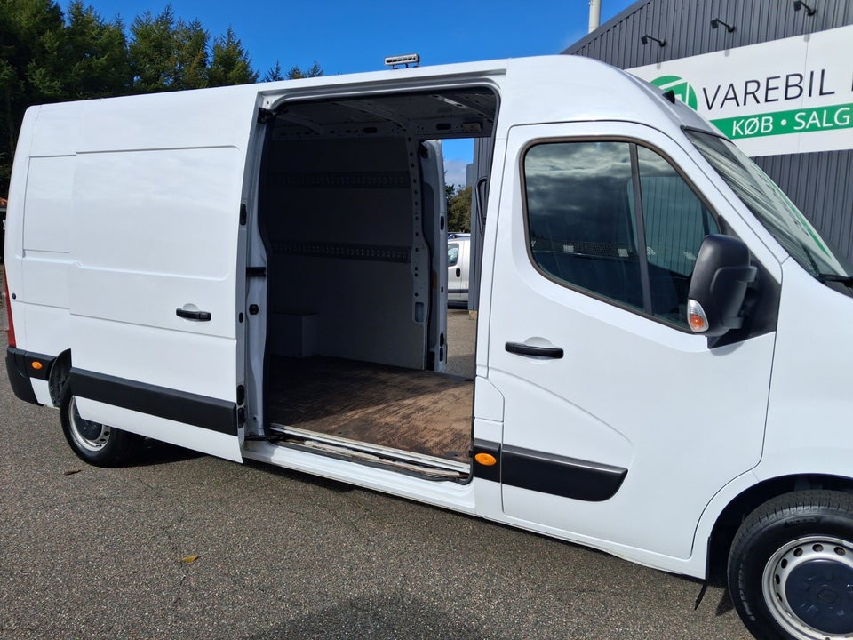 Renault Master IV T35 2,3 dCi 150 L3H2 Kassevogn Tekno