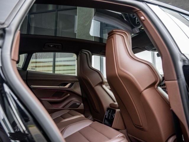 Porsche Taycan Performance+ Sport Turismo 5d