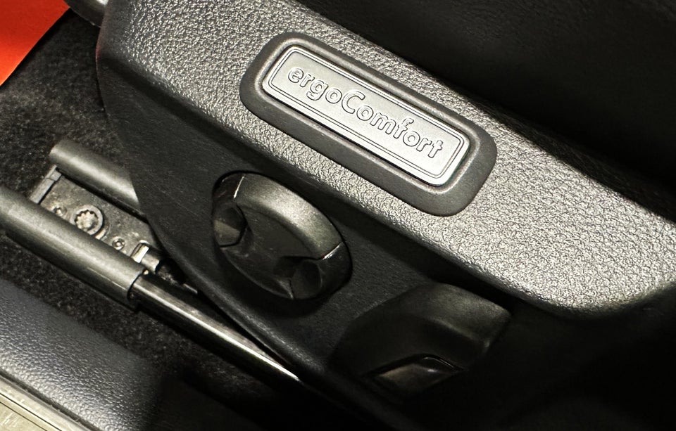 VW Passat 2,0 TDi 150 Elegance+ Variant DSG 5d