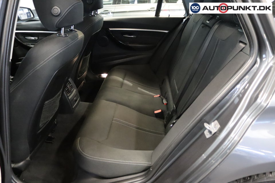 BMW 320d 2,0 Touring Sport Line aut. 5d